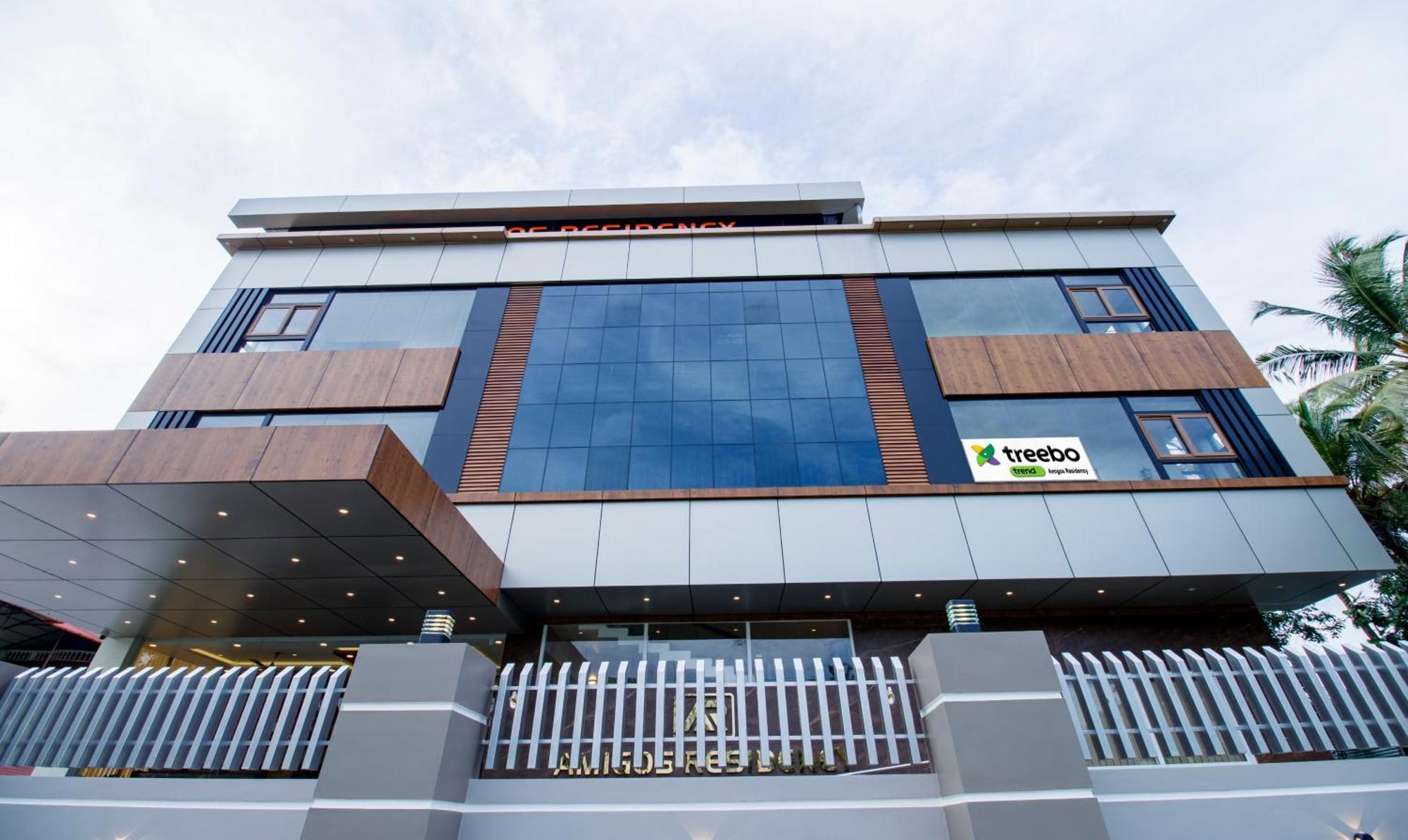 Treebo Amigos Residency Cochin Airport Hotel Kochi Exterior photo